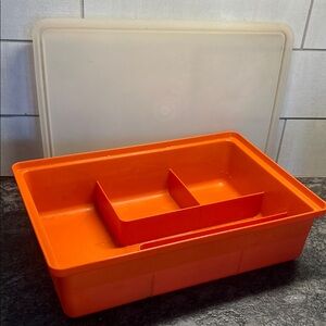 Tuppercraft Orange Divided Storage Box with Lid.   Great shape.